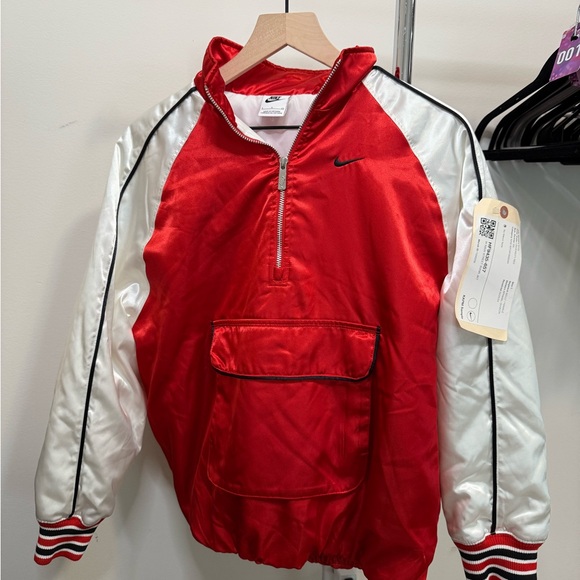 Nike NWT Sample Tag ONE OF ONE Red and White Half-Zip Jacket - Picture 1 of 4